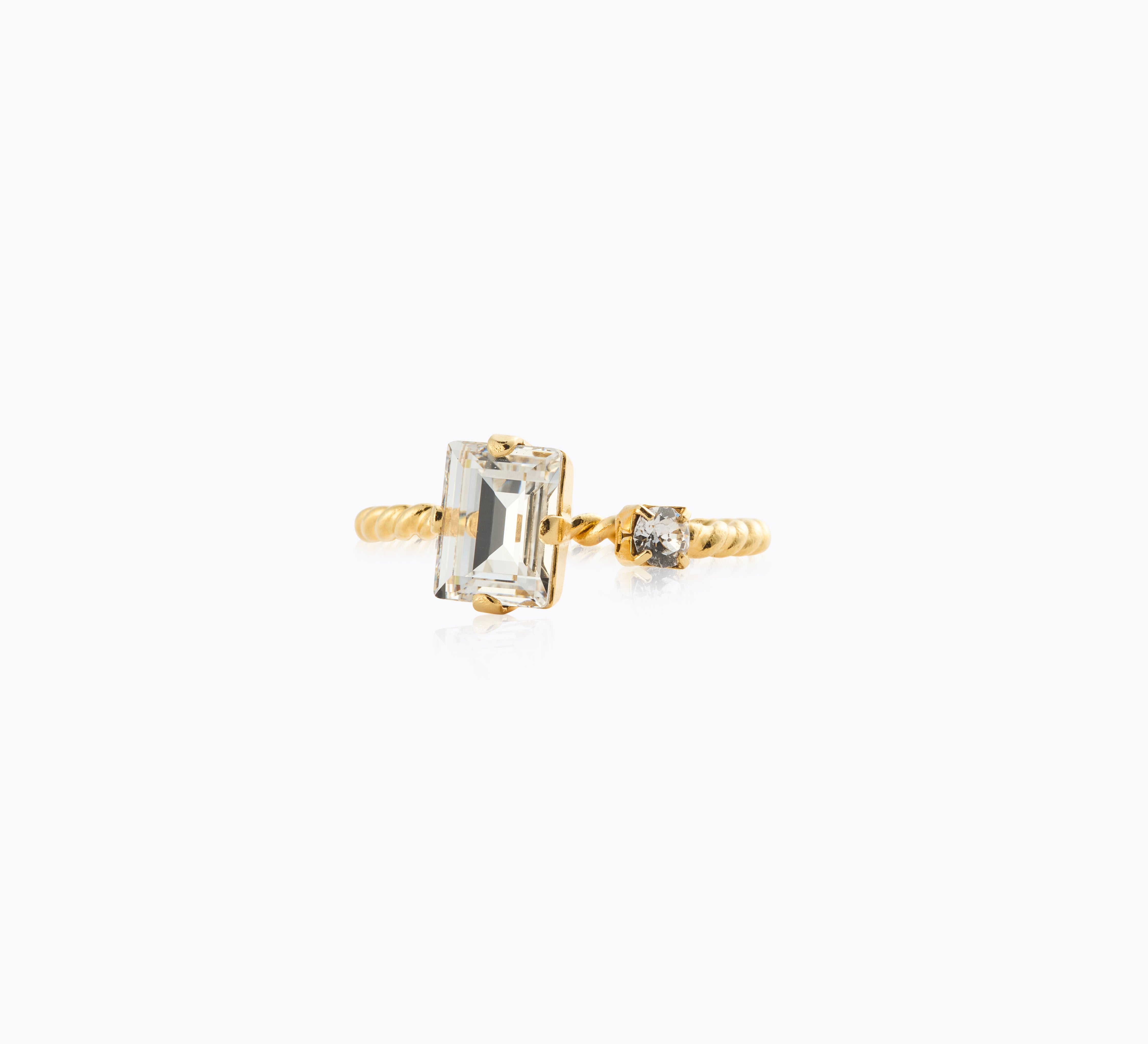 Caroline Svedbom - Diora Ring Crystal Gold