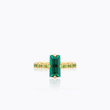 Caroline Svedbom - Lucy Ring Emerald Peridot Gold