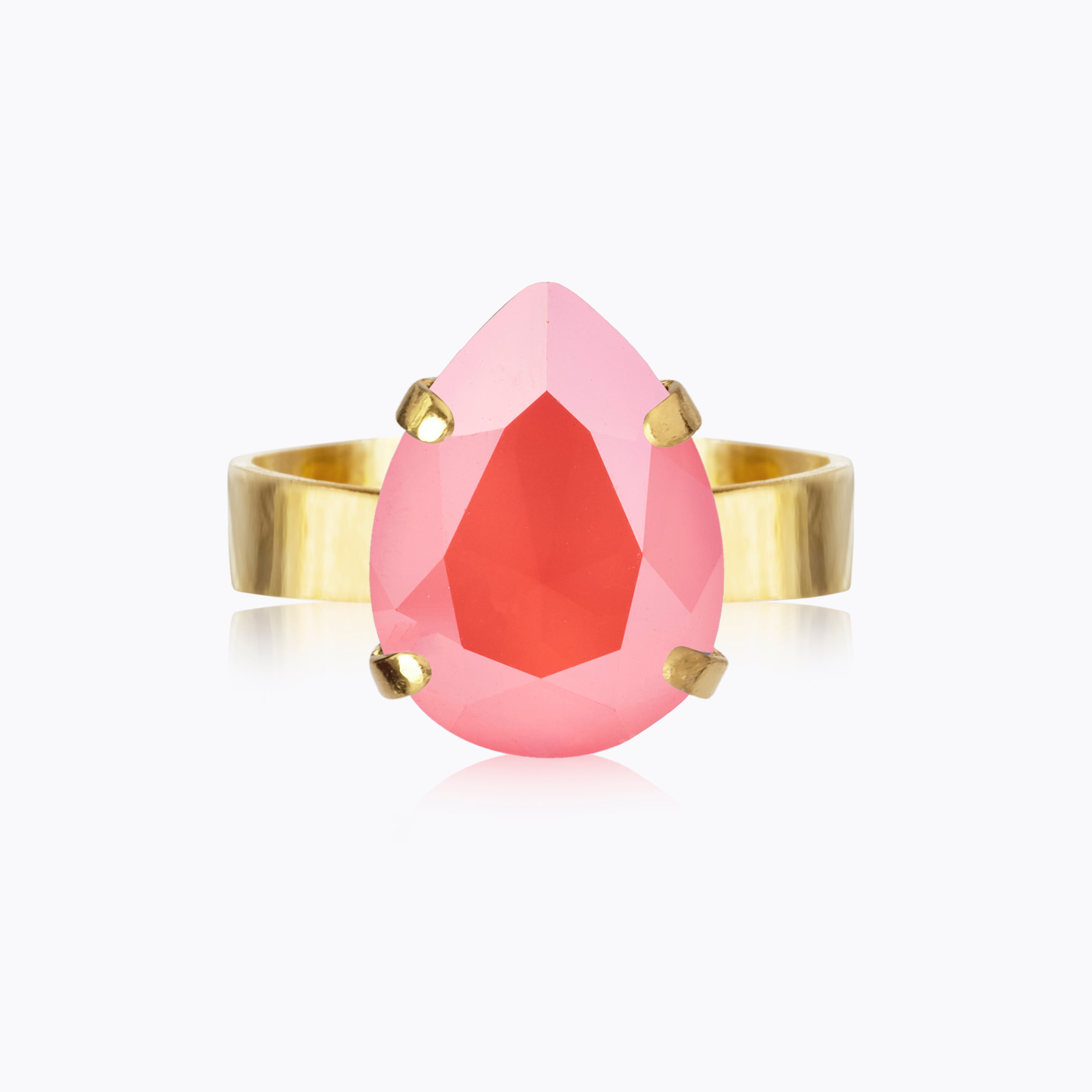 Caroline Svedbom - Mini Drop Ring Light Coral Gold