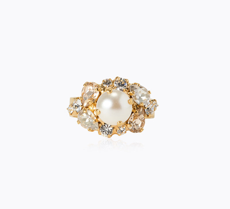 Caroline Svedbom - Molly Ring Pearl Crystal Gold