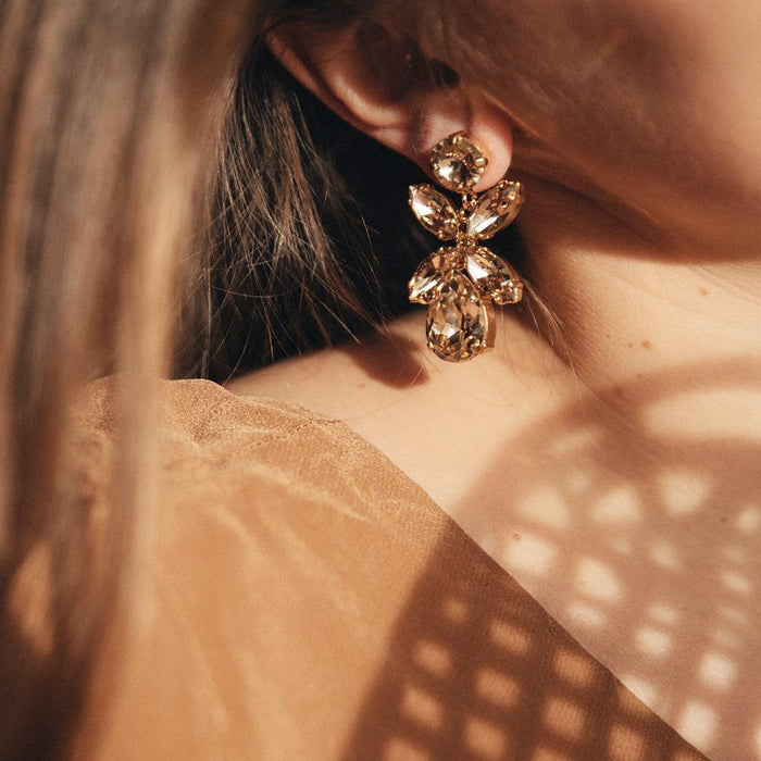 Dione Earrings / Silk