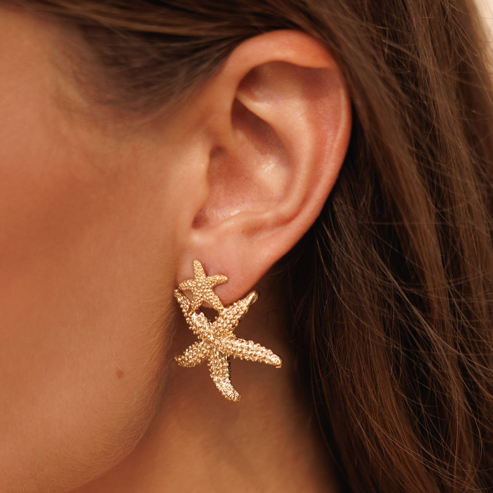 Caroline Svedbom Sea Star Twin Earrings Gold Gold Caroline